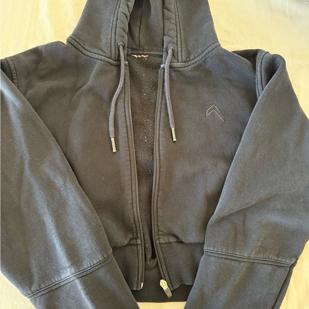 Oner Active Cropped Black Zip-Up Hoodie